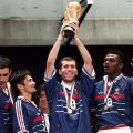 Zidane avec la coupe du monde